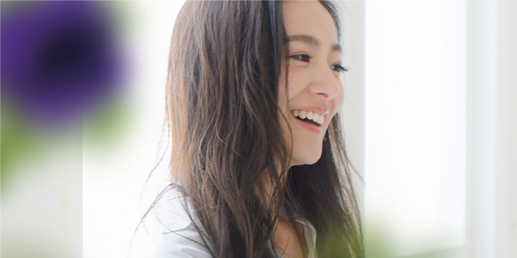 笑顔の女性